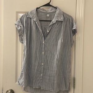 Old navy pinstripe women’s button up shirt